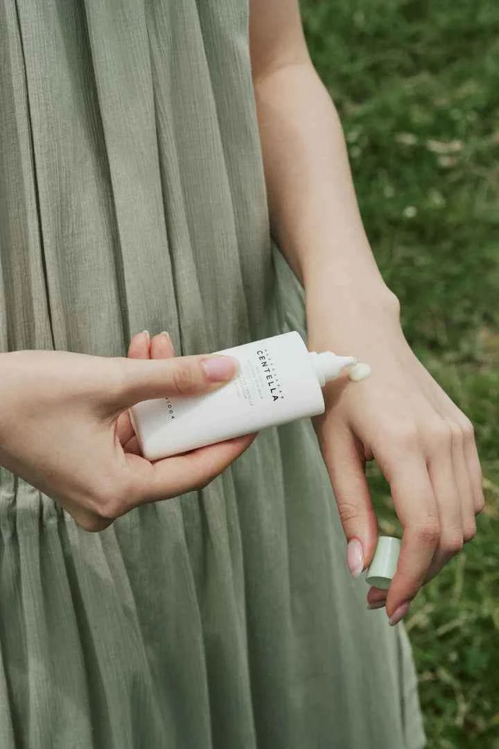 SKIN 1004 - Madagascar Centella Tea-Trica Soothing Sun Milk [50ml]