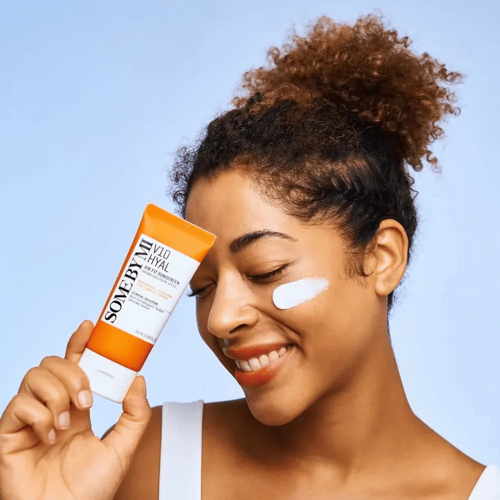 SOME BY MI - V10 Hyal Air Fit Sunscreen Broad Spectrum SPF50 - 50ml SOME BY MI Ecuador Productos Originales Cosmetica Coreana